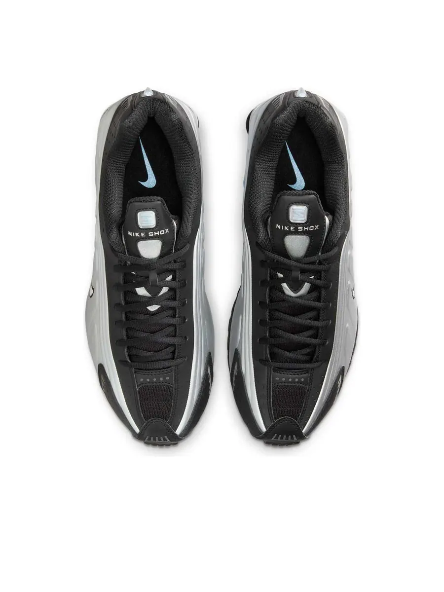 Кроссовки Nike Shox R4 'Metallic Silver Psychic Blue' — изображение 4 из 6, серебряный