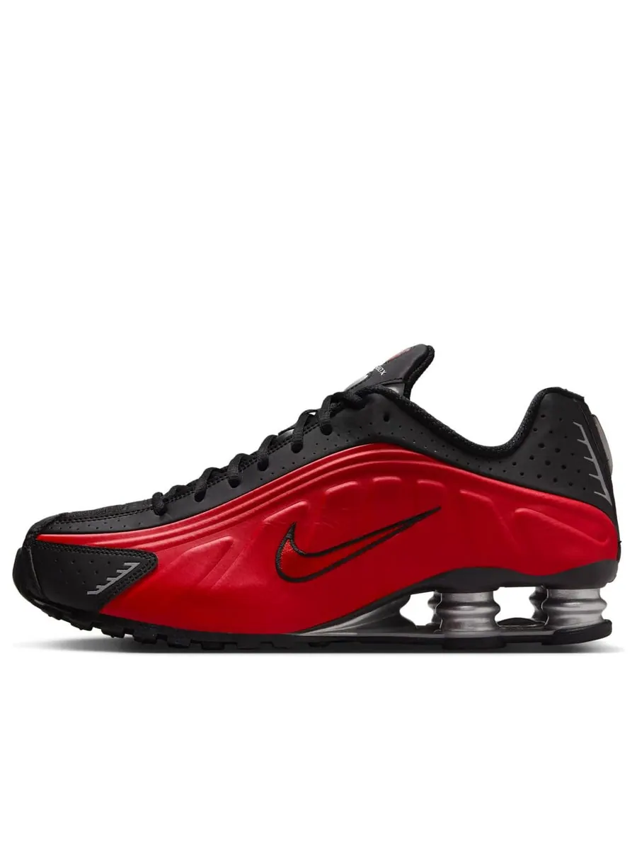 Кроссовки Nike Shox R4 'Bred' — изображение 1 из 6, красный