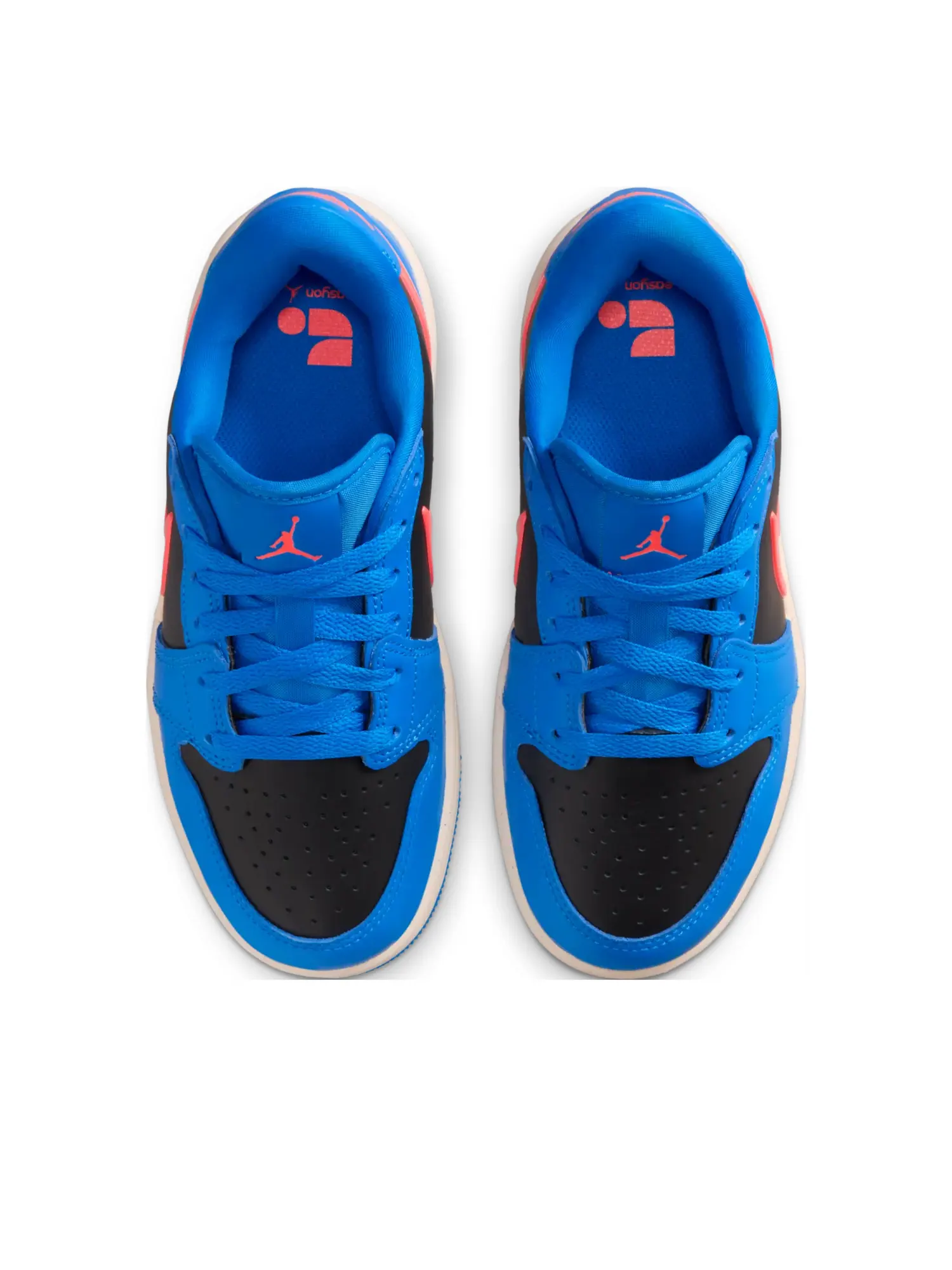 Кроссовки (GS) Air Jordan 1 Low RM 'Photo Blue Silver Hot Lava' — изображение 2 из 6, синий