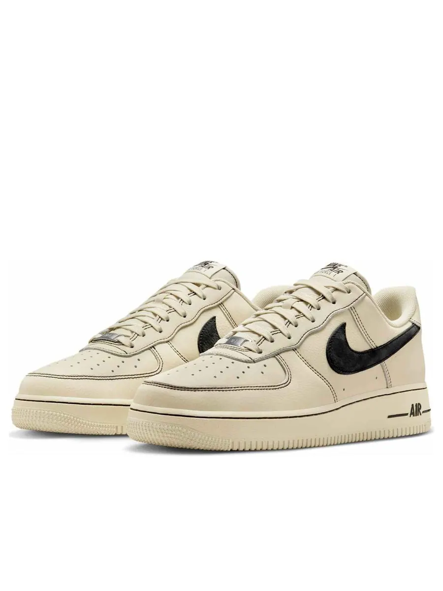 Кроссовки Nike Air Force 1 Low 'Light Khaki Black' — изображение 3 из 6, бежевый