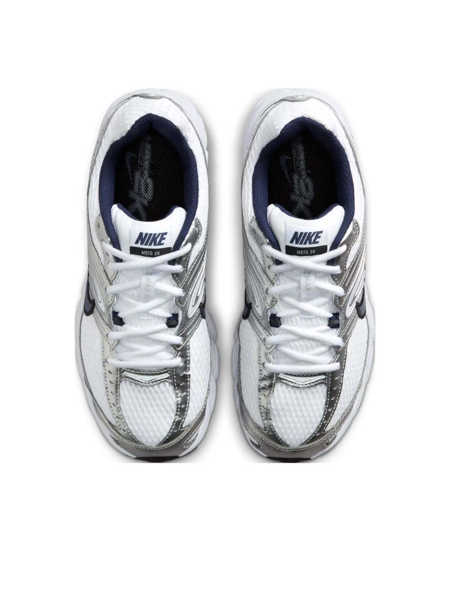Кроссовки (WMNS) Nike Air Max Moto 2K 'White Navy Metallic Silver' — изображение 4 из 7, белый