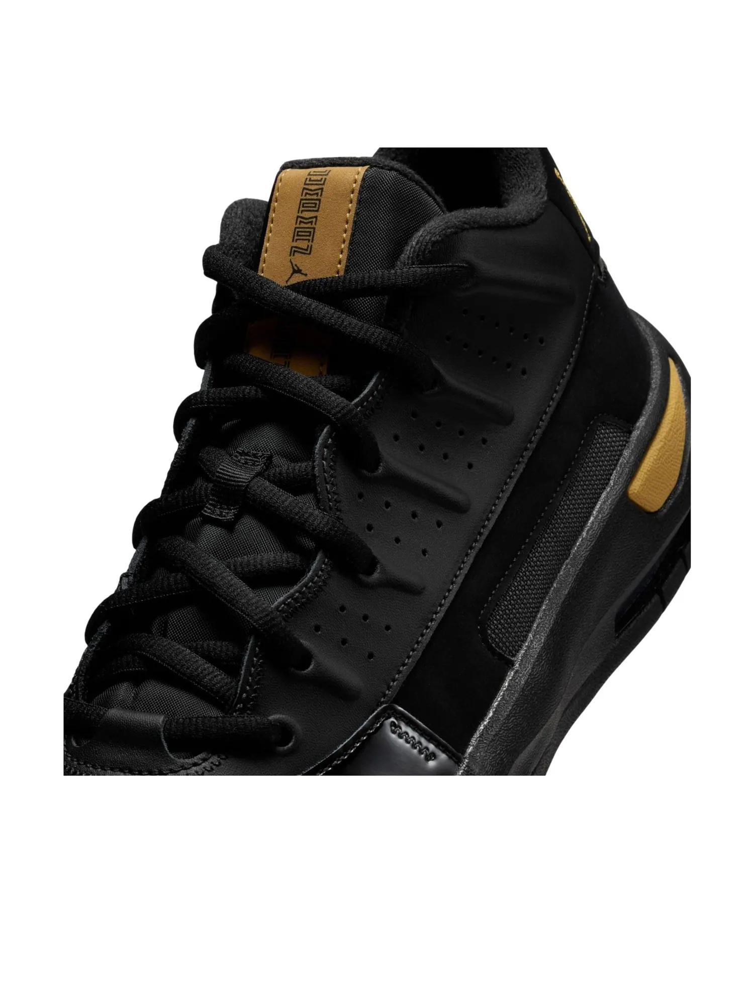 Кроссовки Air Jordan Max Aura 7 'Black Metallic Gold' — изображение 7 из 7, черный