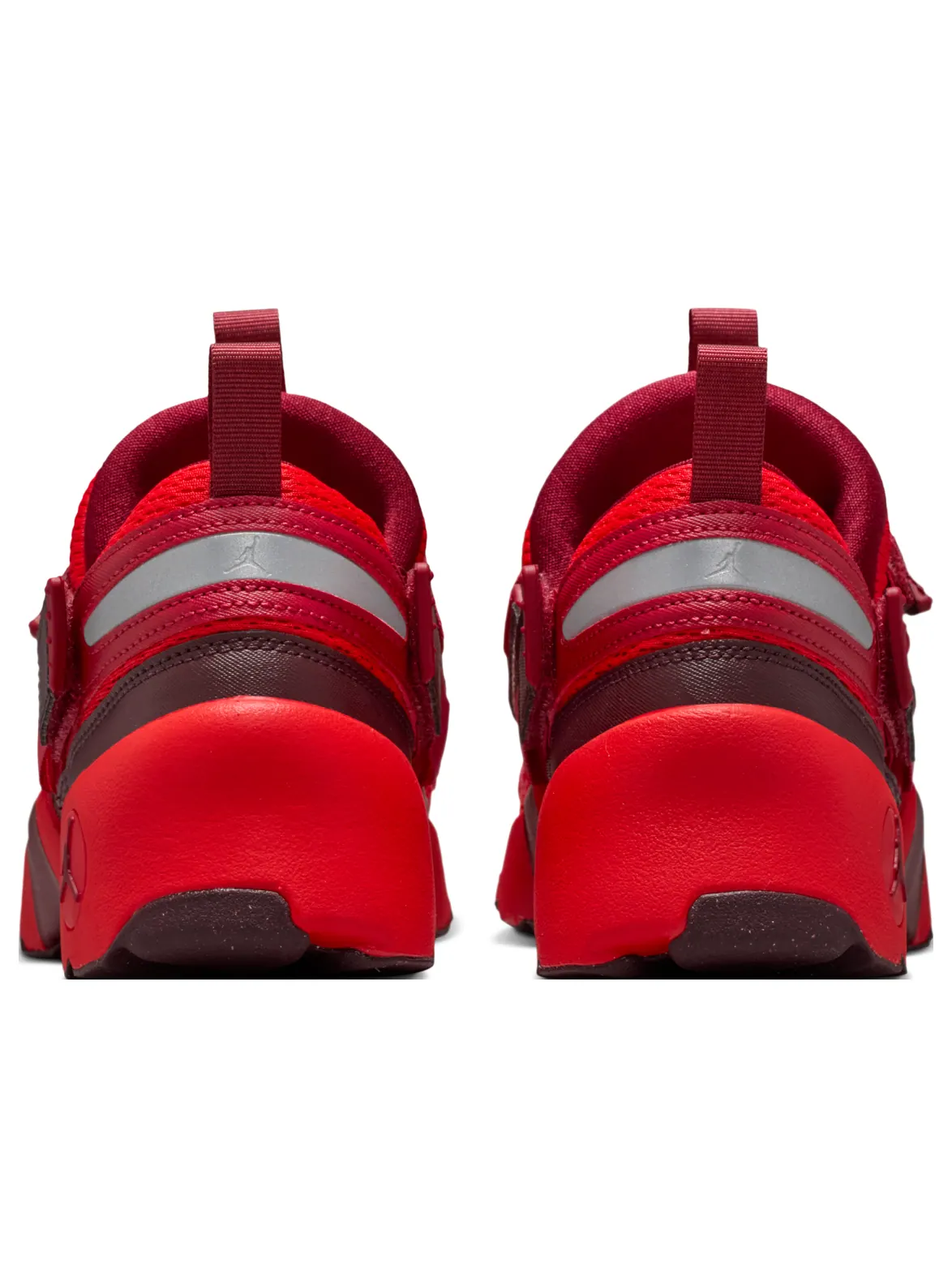 (WMNS) Air Jordan Trunner LX 'Chile Red' — изображение 5 из 7