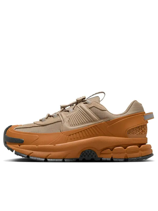 Кроссовки air zoom vomero roam 'flax' Nike — изображение 1 из 4, золотистый/хаки