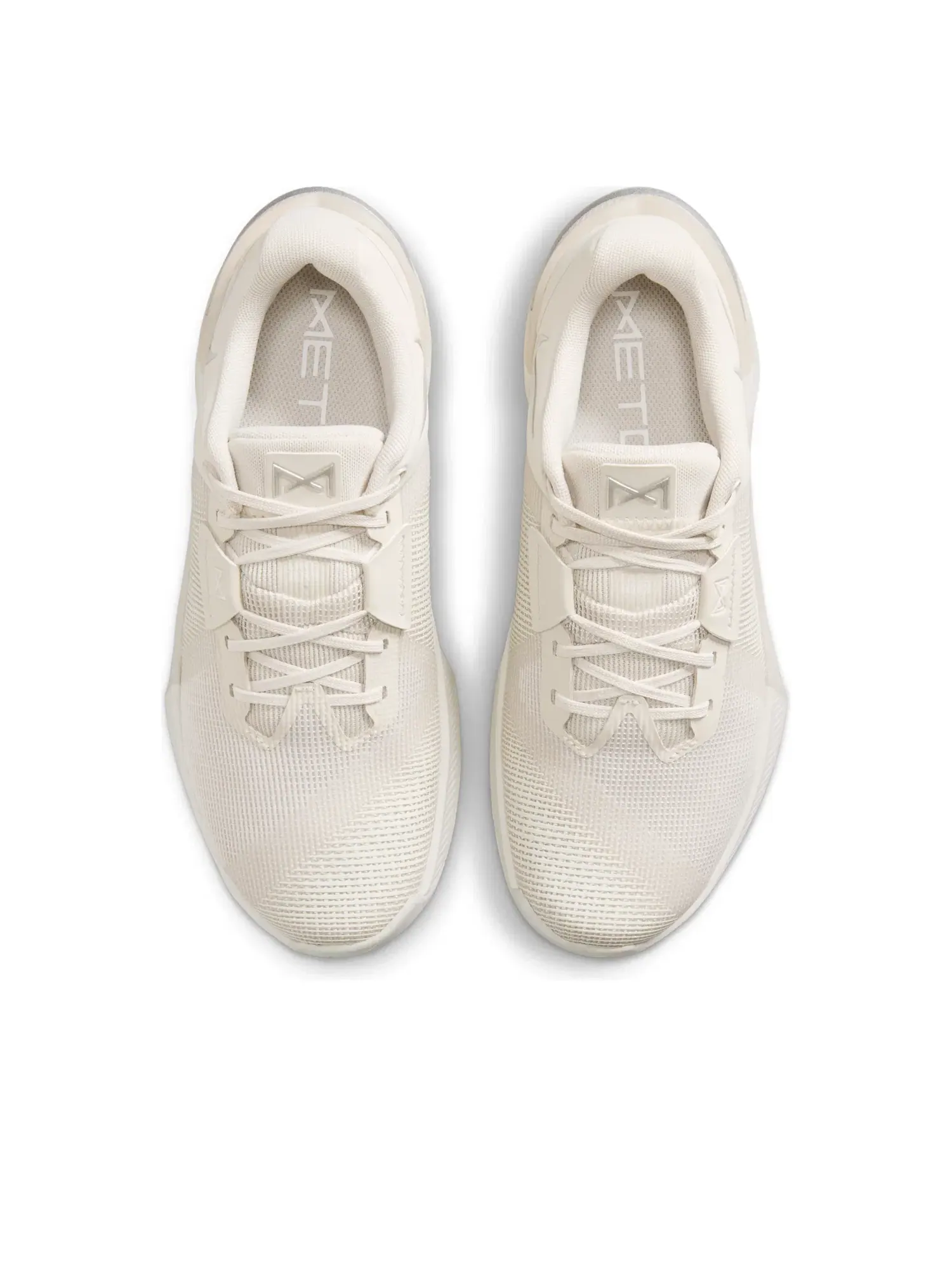 Женские кроссовки для тренировок Metcon 10 Light Orewood Brown Nike — изображение 3 из 7, бежевый
