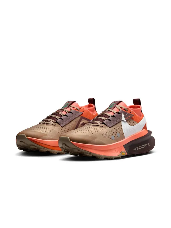 Кроссовки zoomx zegama 2 'khaki hyper crimson burgundy crush white' Nike — изображение 3 из 4, хаки//бордовый/белый