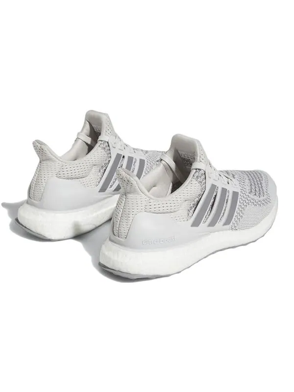 Кроссовки ультрабуст 1.0 Adidas — изображение 4 из 4, серый/белый