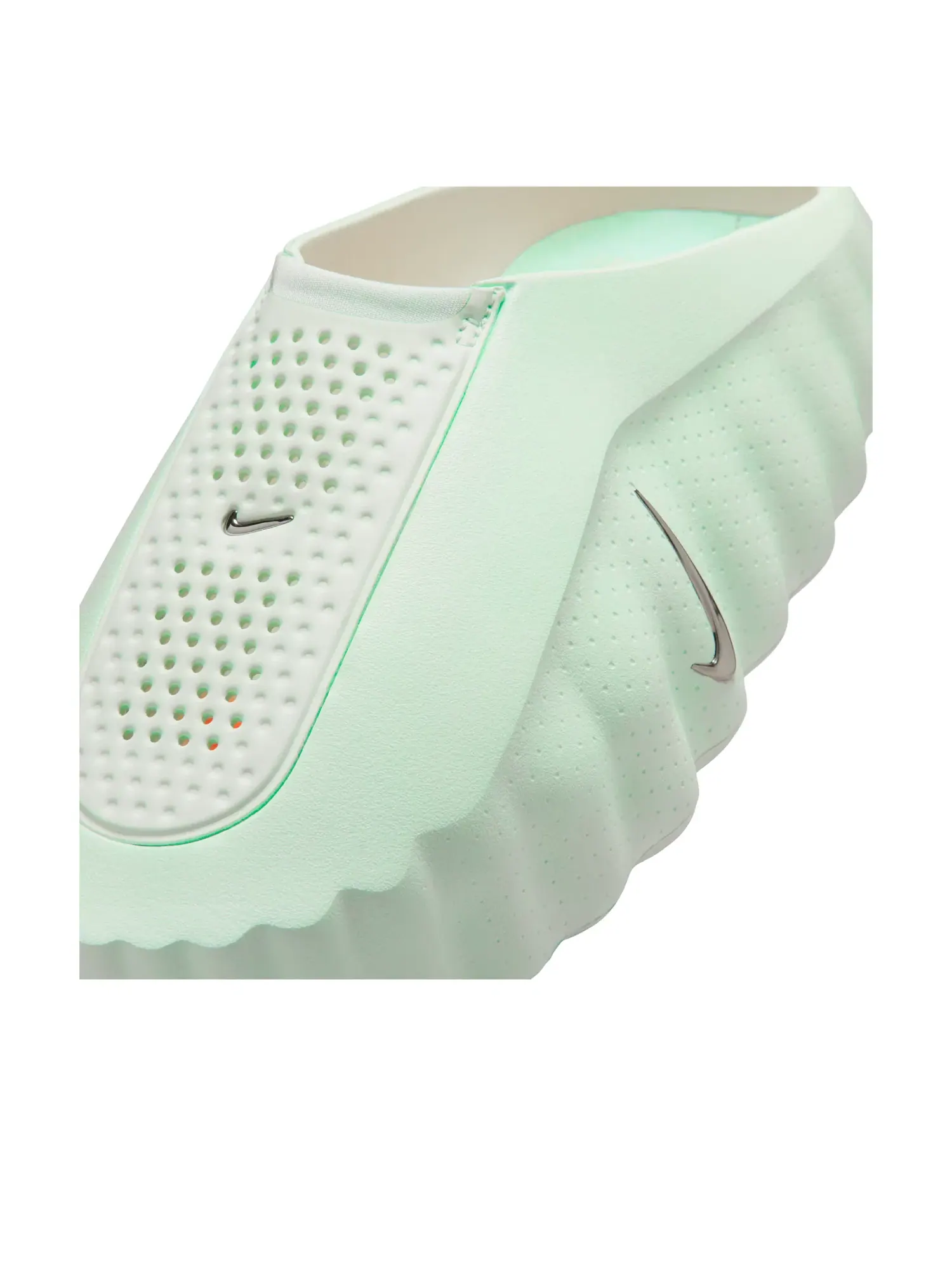 Шлепанцы Nike Mind 001 'Barely Green' HQ4309-300 — изображение 5 из 6, зеленый
