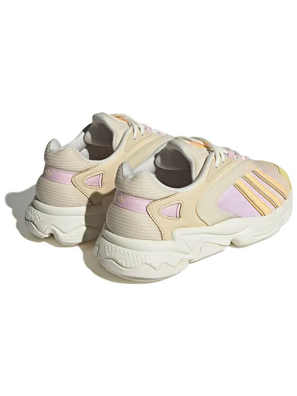 Кроссовки оригиналы oztral кроссовки Adidas — изображение 4 из 4, белый/оранжевый/песочный