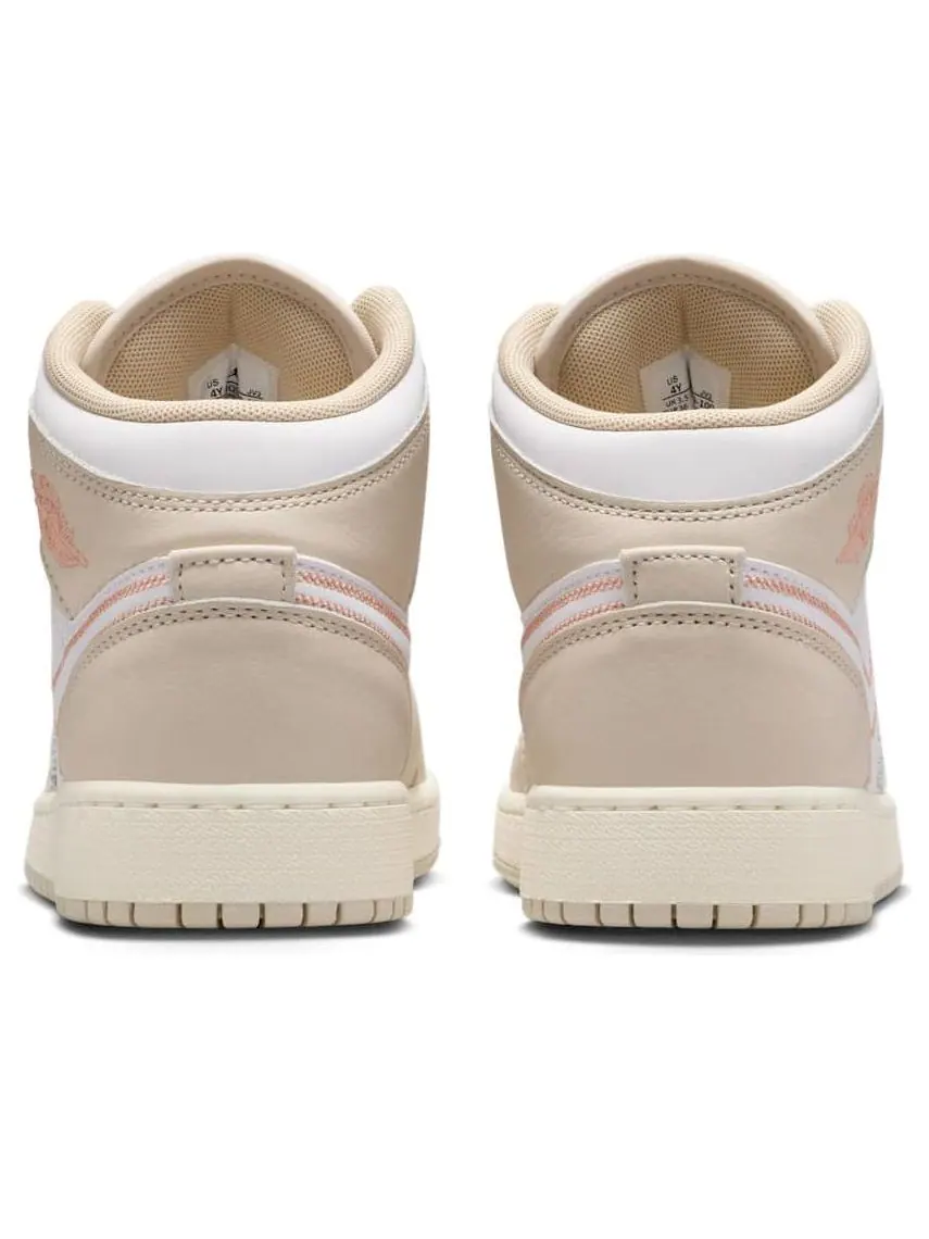 Кроссовки (GS) Air Jordan 1 Mid SE 'Sand Drift White' — изображение 3 из 6, бежевый