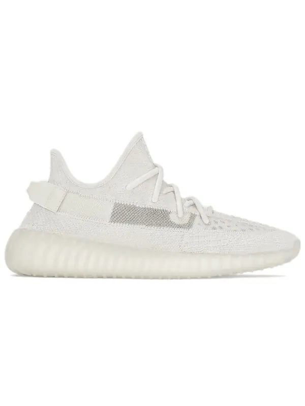 Кроссовки yeezy boost 350 v2 'bone' Adidas — изображение 2 из 4, белый