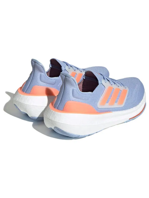 Кроссовки ультрабуст лайт Adidas — изображение 4 из 4, синий/белый/оранжевый