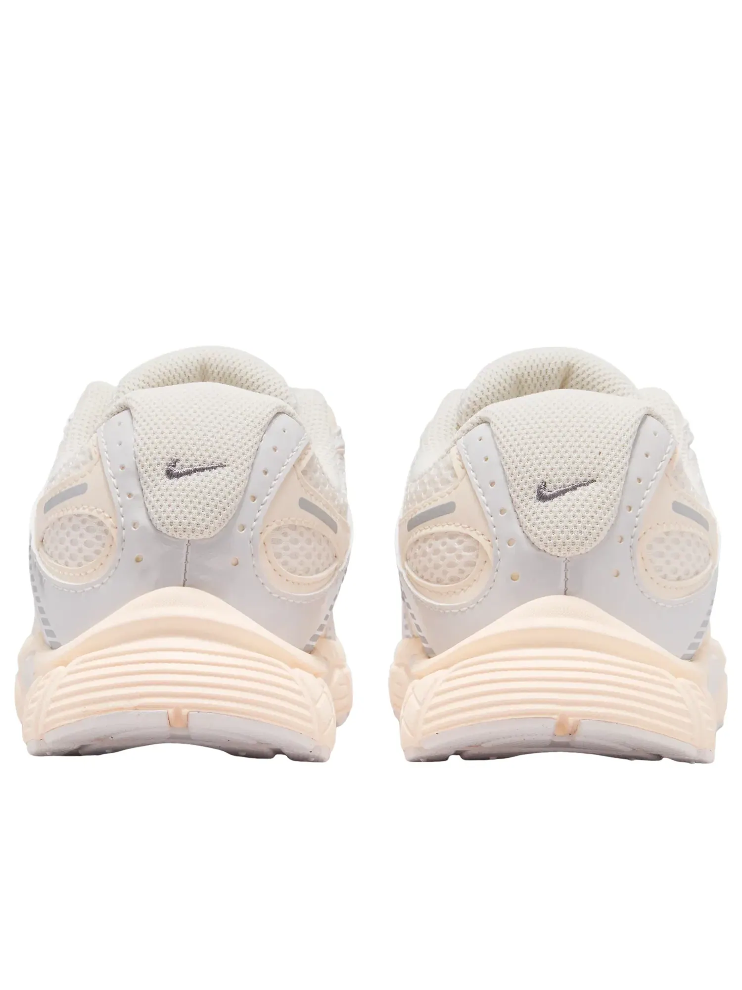 Кроссовки Nike V5 RNR 'Chalk Sail Pencil Point' HQ6411-106 — изображение 3 из 6, бежевый