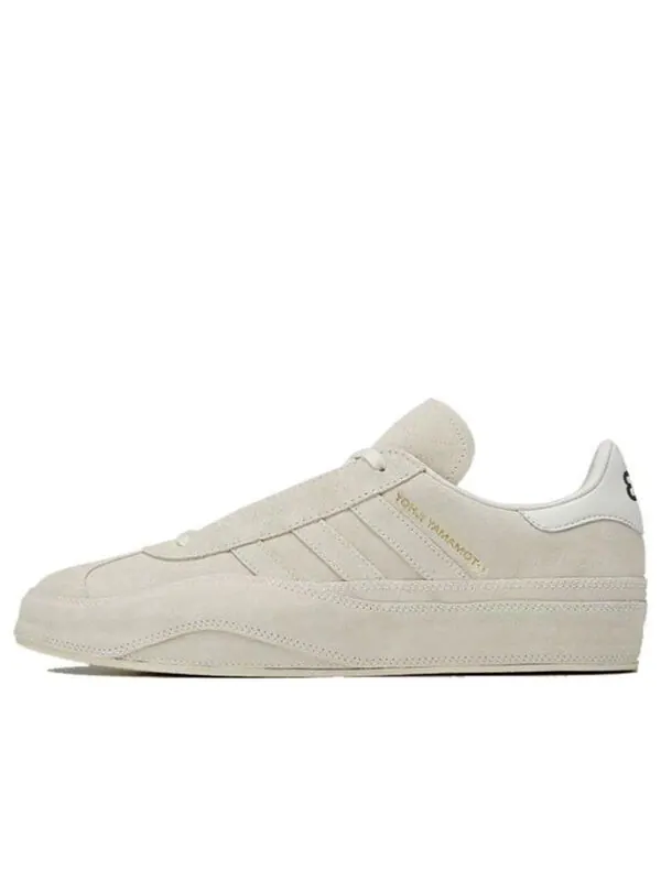 Кроссовки и 3 газели Adidas — изображение 1 из 4, кремовый белый