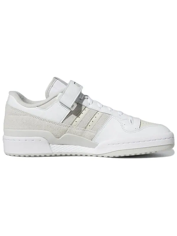 Кроссовки originals forum low classic shoes 'cloud white chalk white' Adidas — изображение 2 из 4, белый/серый/белый