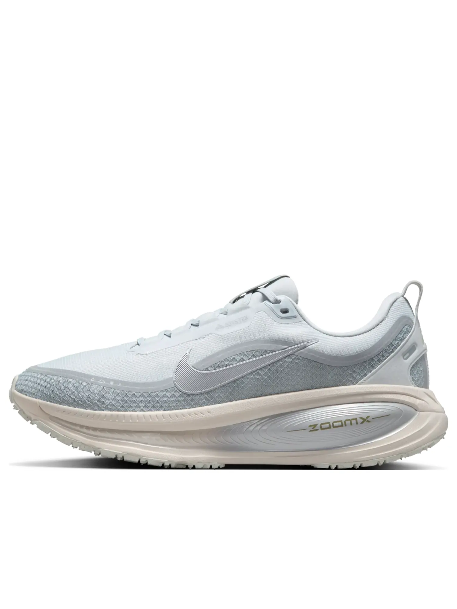 Кроссовки Nike Vomero 18 Gore-Tex 'Pure Platinum Silver' — изображение 1 из 7, серебряный