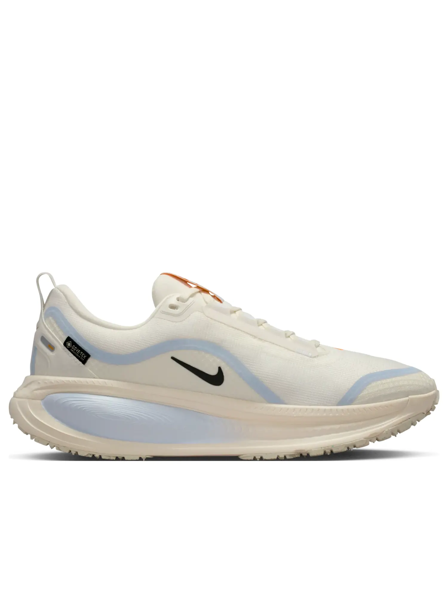 Кроссовки (WMNS) Nike Vomero 18 Gore-Tex 'Pale Ivory Football Grey' — изображение 2 из 7, белый