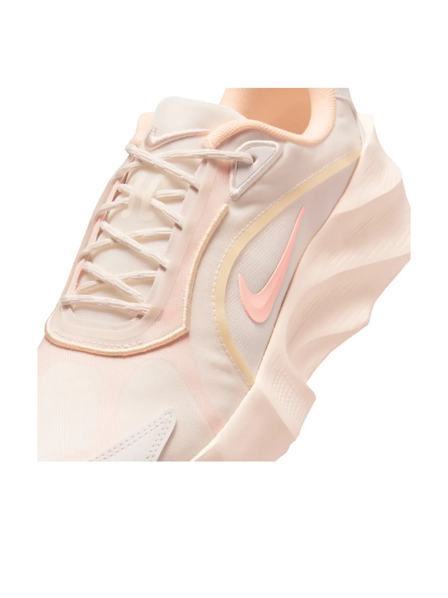 Женские кроссовки для тренировок с шнуровкой Aura Edge Nike — изображение 5 из 6, оранжевый