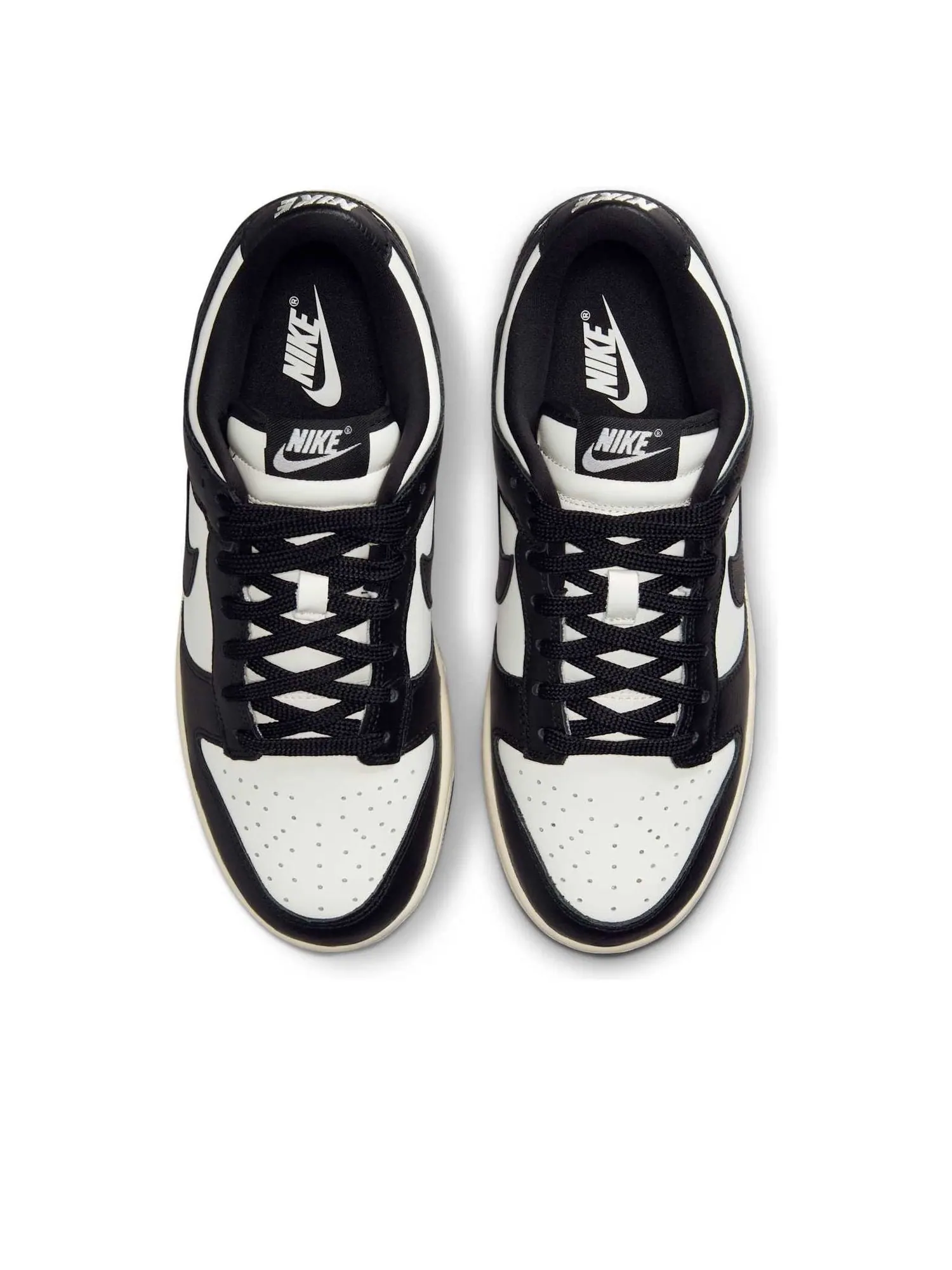 Кроссовки (WMNS) Nike Dunk Low SE 'Panda Cherry Charm' — изображение 4 из 6, черный