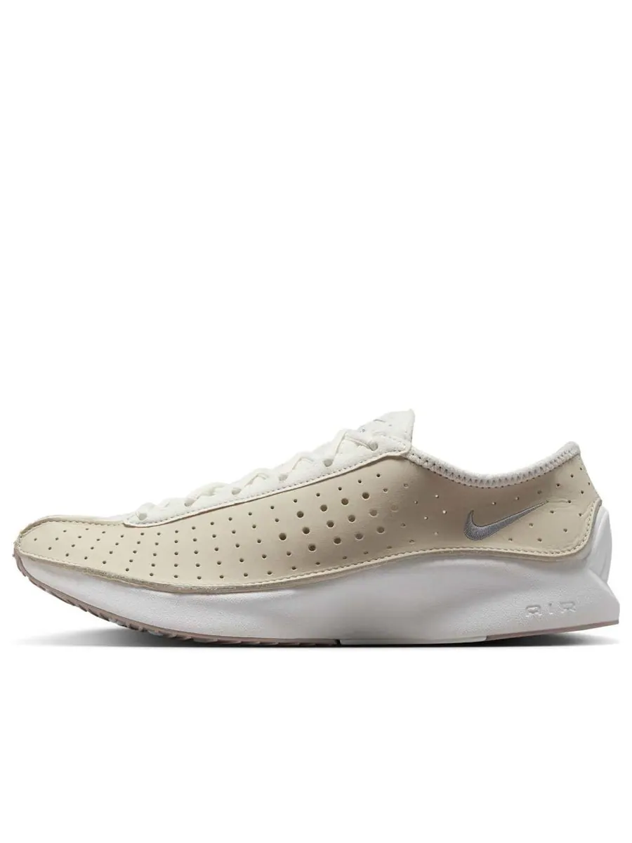Кроссовки (WMNS) Nike Air Superfly 'Coconut Milk Metallic Silver' — изображение 1 из 6, бежевый