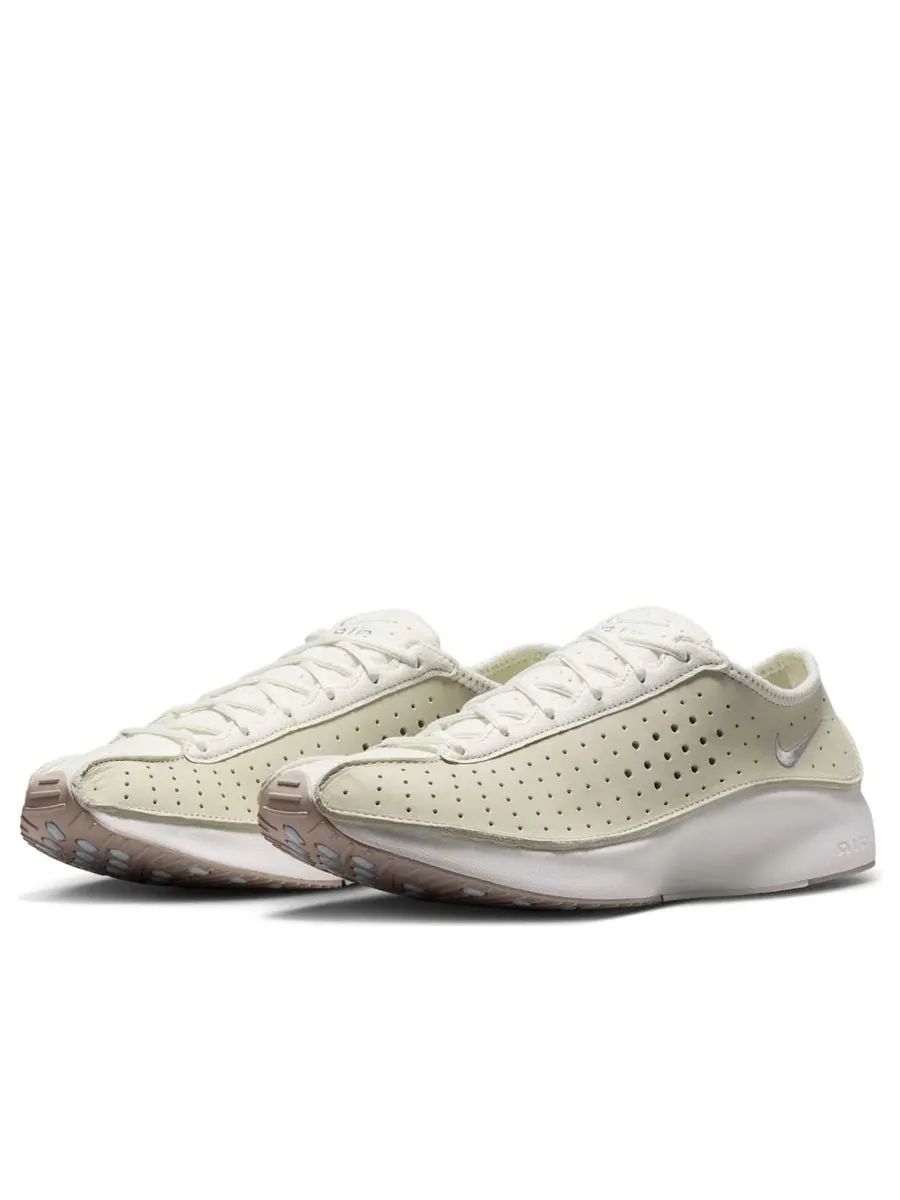 Кроссовки (WMNS) Nike Air Superfly 'Coconut Milk Metallic Silver' — изображение 3 из 6, бежевый
