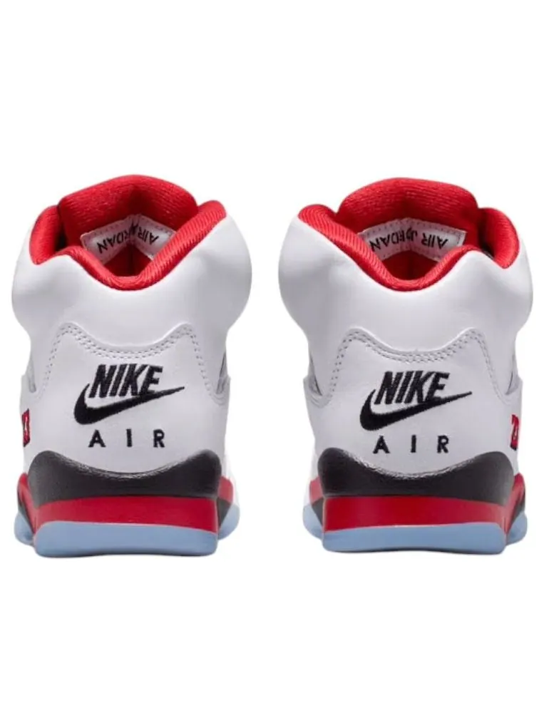 Кроссовки (GS) Air Jordan 5 Retro 'Fire Red Black Tongue 2025' — изображение 5 из 6, белый