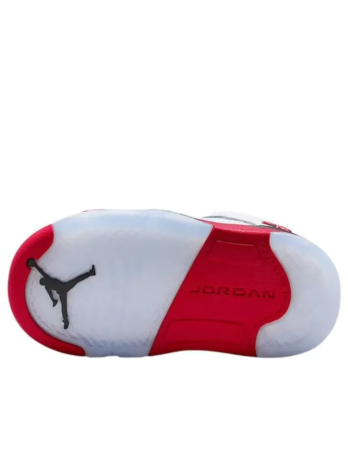 Кроссовки (TD) Air Jordan 5 Retro 'Fire Red Black Tongue 2025' — изображение 6 из 6, белый