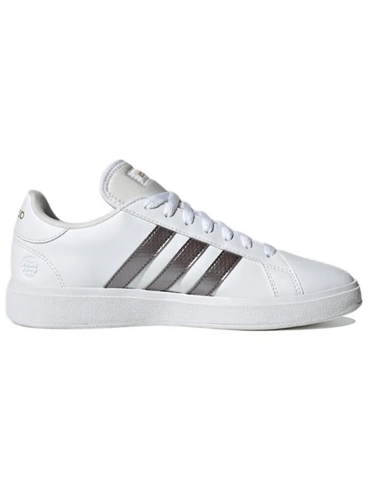 GRAND COURT Скейтбординг Кроссовки женские низкие белые/серебристые Adidas Neo — изображение 2 из 5