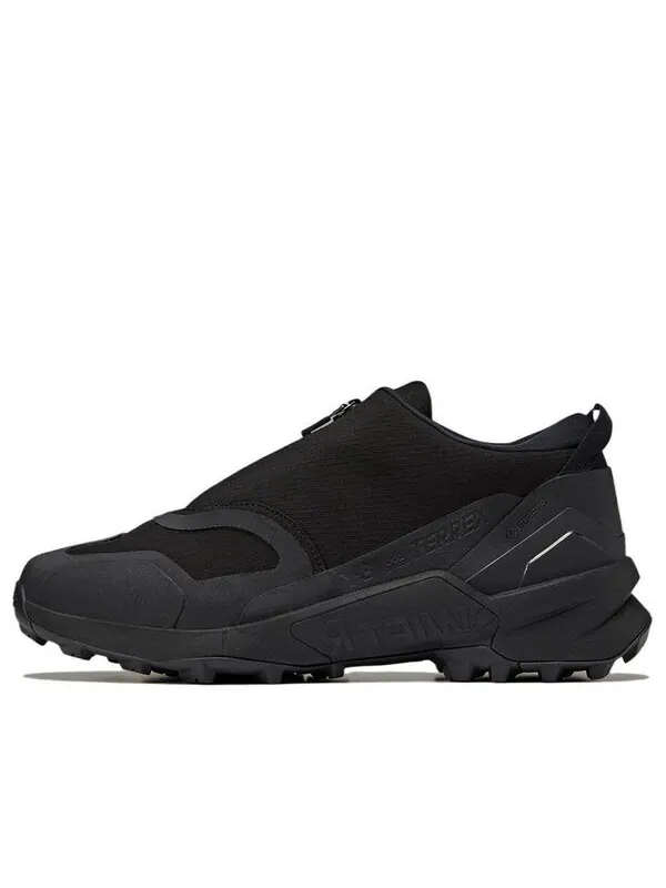 Кроссовки y 3 terrex swift r3 gtx low Adidas — изображение 1 из 4, черный