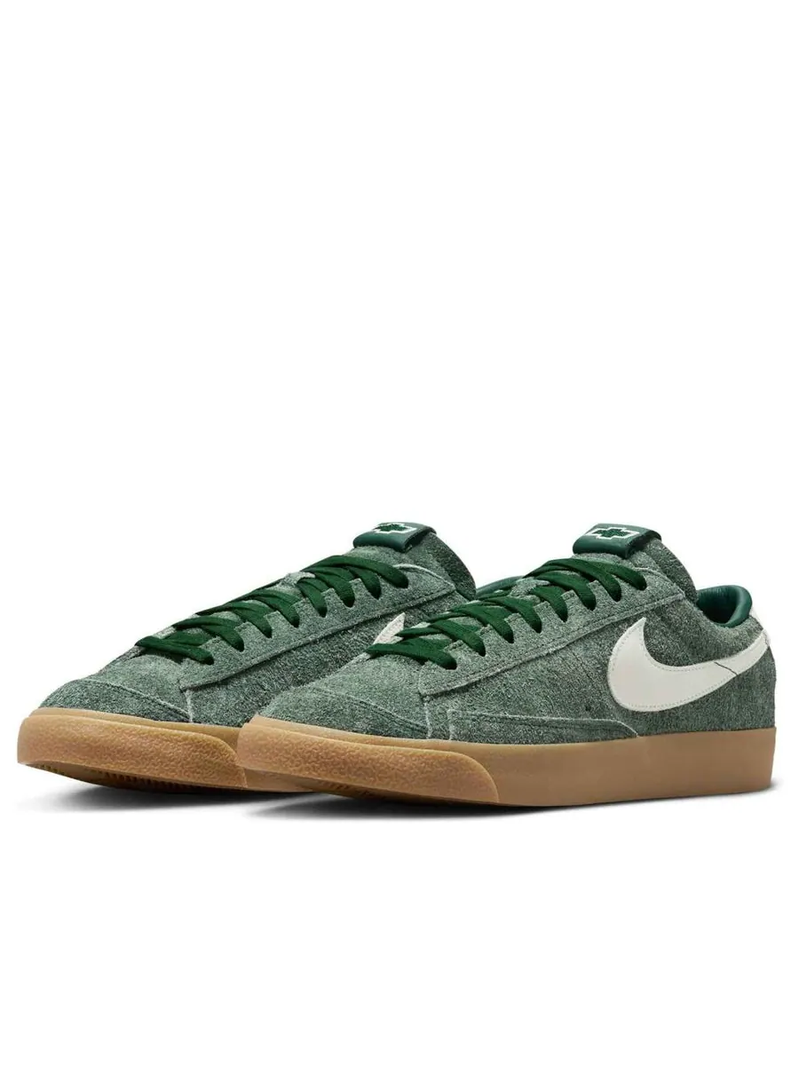 Кроссовки Nike x Devin Booker x Chevrolet Blazer Low 'Team Dark Green' — изображение 3 из 6, зеленый