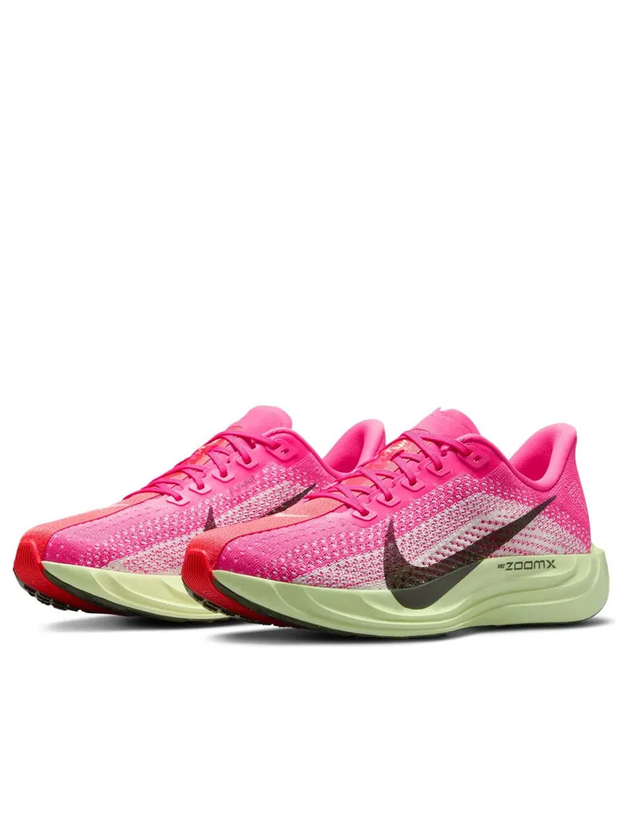 Кроссовки (WMNS) Nike Pegasus Plus 'Hyper Pink Bright Crimson Barely Volt Sequoia' — изображение 3 из 6, розовый