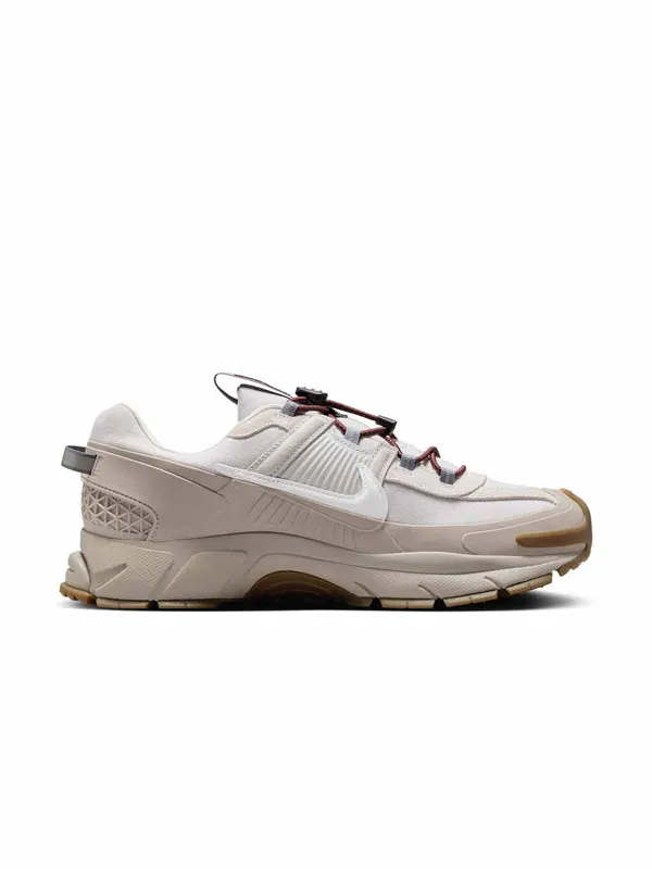 Кроссовки air zoom vomero roam 'college grey white gum' Nike — изображение 2 из 4