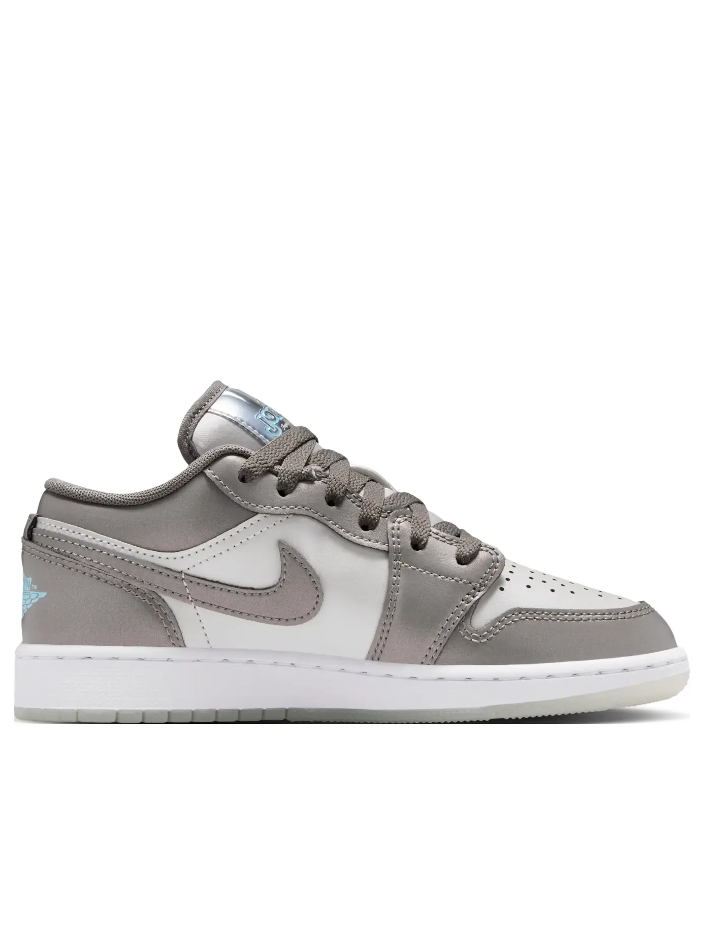 Кроссовки (GS) Air Jordan 1 Low SE 'Flat Pewter Blue Chill' — изображение 6 из 7, серый