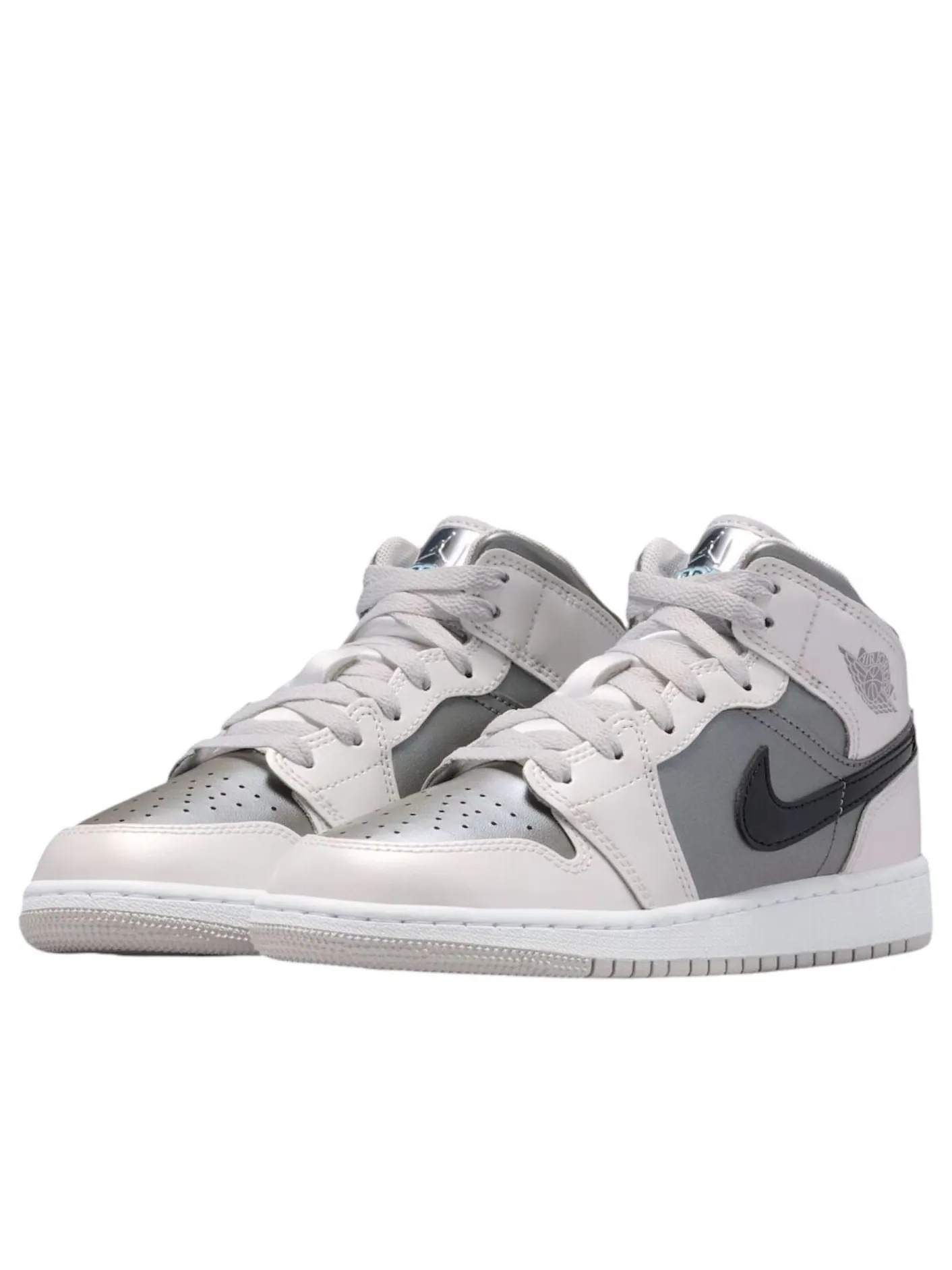 Кроссовки (GS) Air Jordan 1 Mid 'Inspired By the Greatest' — изображение 3 из 6, серый