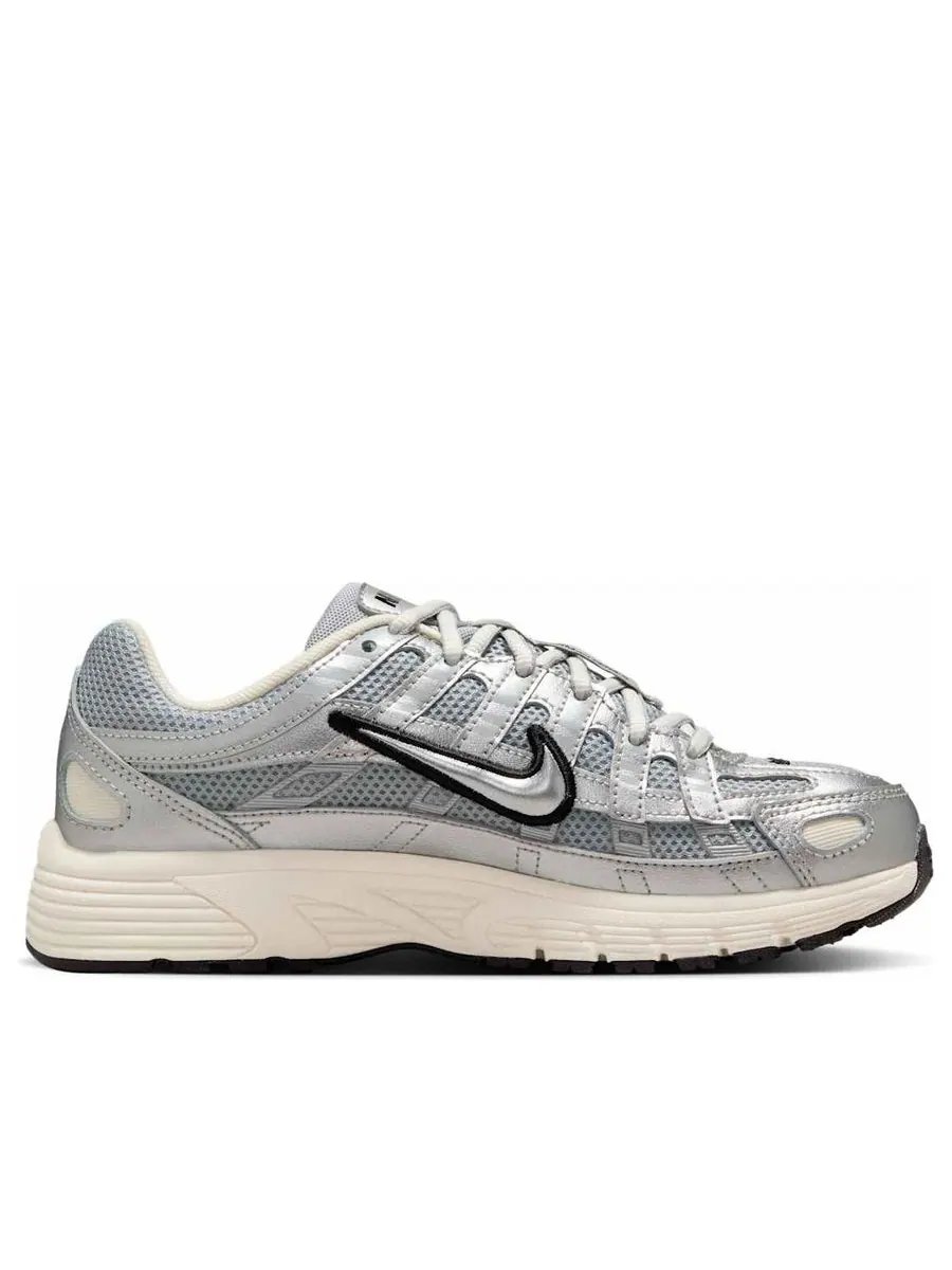 Кроссовки (GS) Nike P-6000 'Metallic Silver Black' — изображение 2 из 6, серебряный