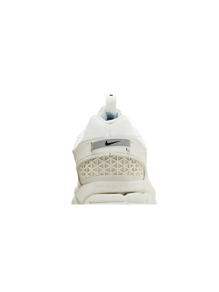 Кроссовки Zoom Vomero Roam 'Summit White' — изображение 7 из 8, белый