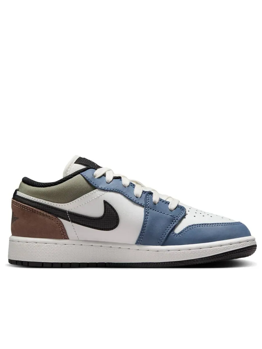 Кроссовки (GS) Air Jordan 1 Low 'Diffused Blue Jade Horizon' — изображение 2 из 6, белый