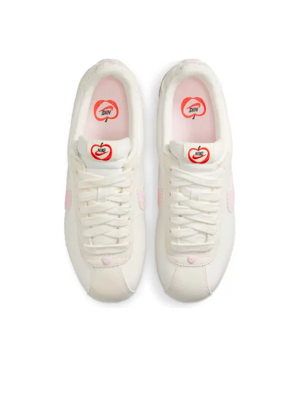 Кроссовки cortez s day' 2025 Nike — изображение 4 из 4, бежевый