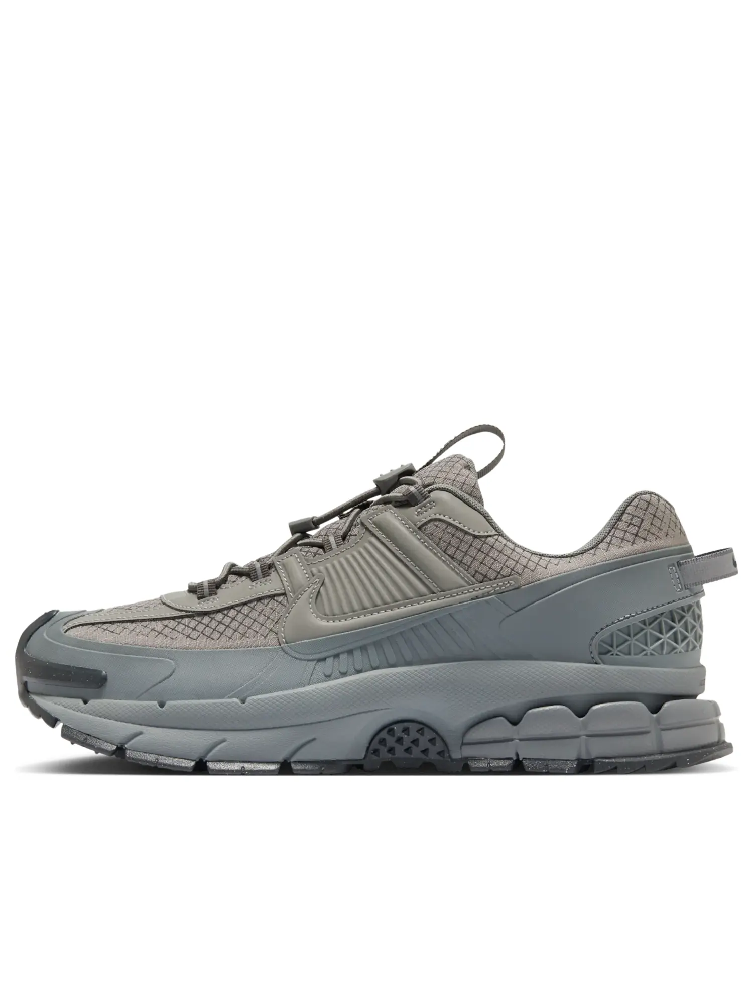 Кроссовки Nike Zoom Vomero Roam 'Metallic Pewter Cool Grey' — изображение 1 из 7, серый