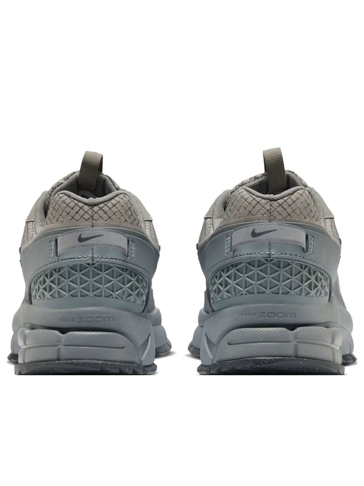Кроссовки Nike Zoom Vomero Roam 'Metallic Pewter Cool Grey' — изображение 5 из 7, серый