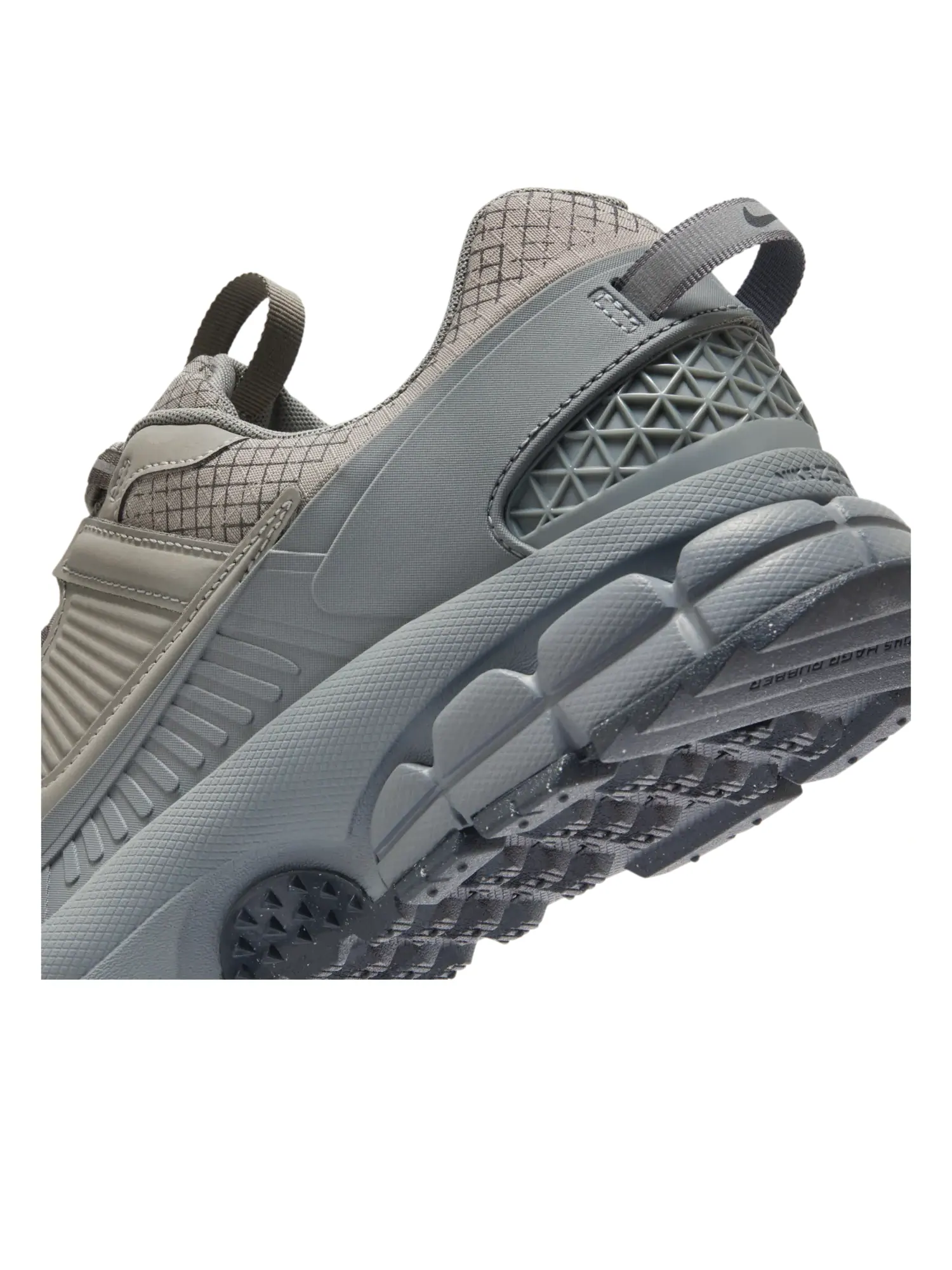 Кроссовки Nike Zoom Vomero Roam 'Metallic Pewter Cool Grey' — изображение 7 из 7, серый