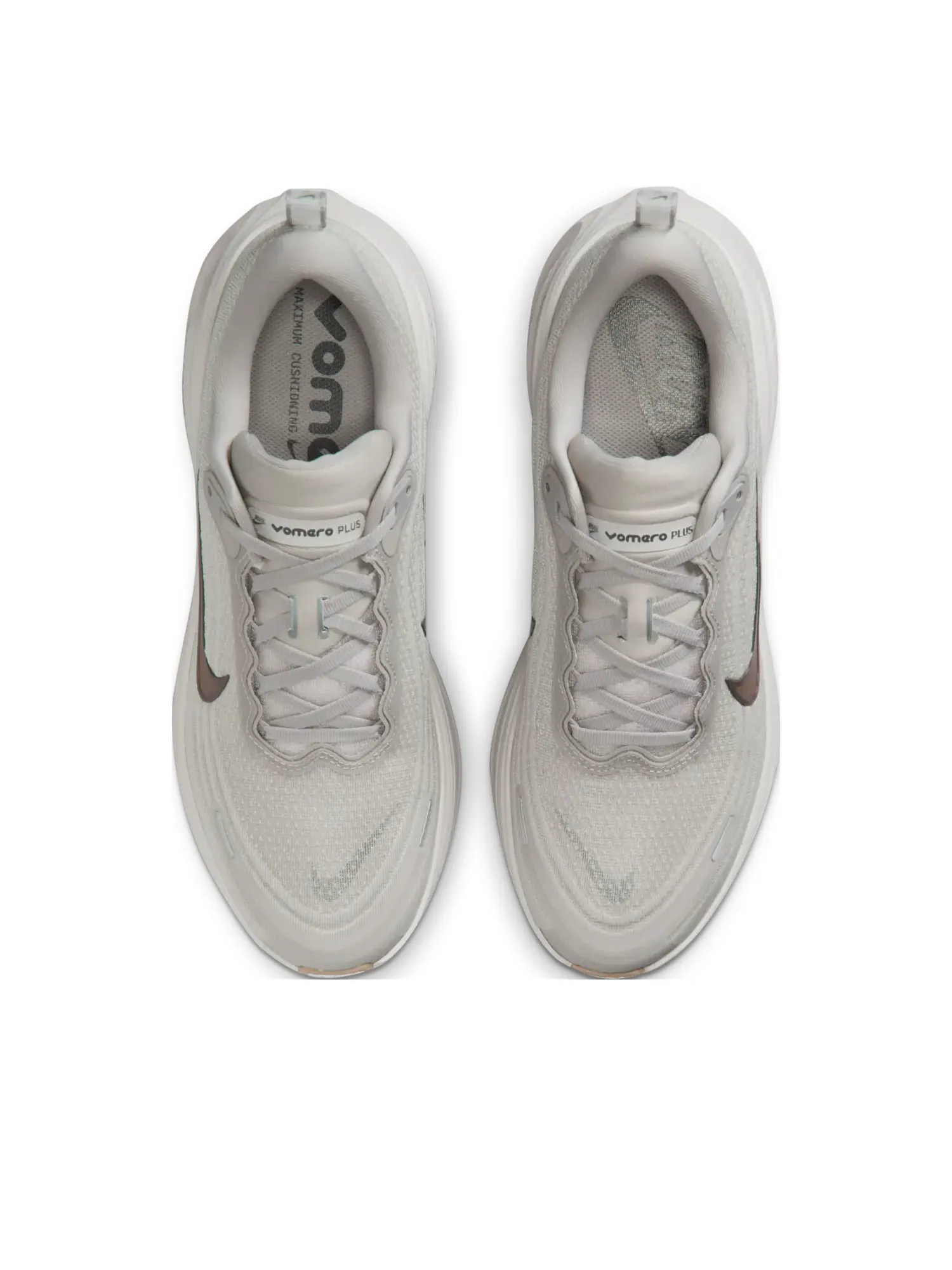 Кроссовки Nike ZoomX Vomero Plus 'College Grey Light Iron Ore Gum Medium Brown' — изображение 2 из 6, бежевый