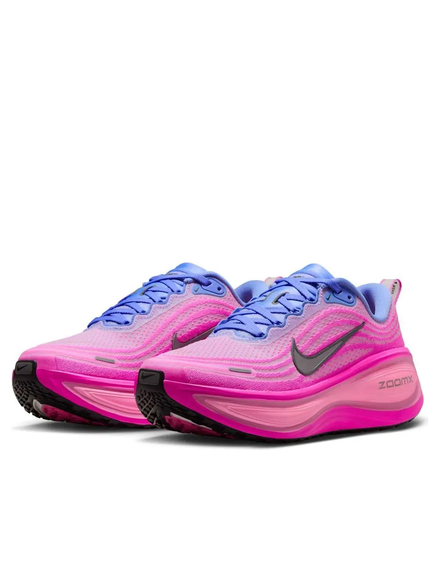 Кроссовки (WMNS) Nike Air Zoom Vomero Plus 'Royal Pulse Fire Pink' — изображение 3 из 6, розовый