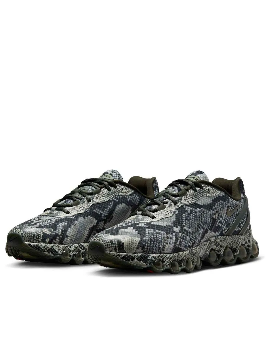 Кроссовки Nike Air Max Dn8 'Snakeskin' — изображение 3 из 6, серый
