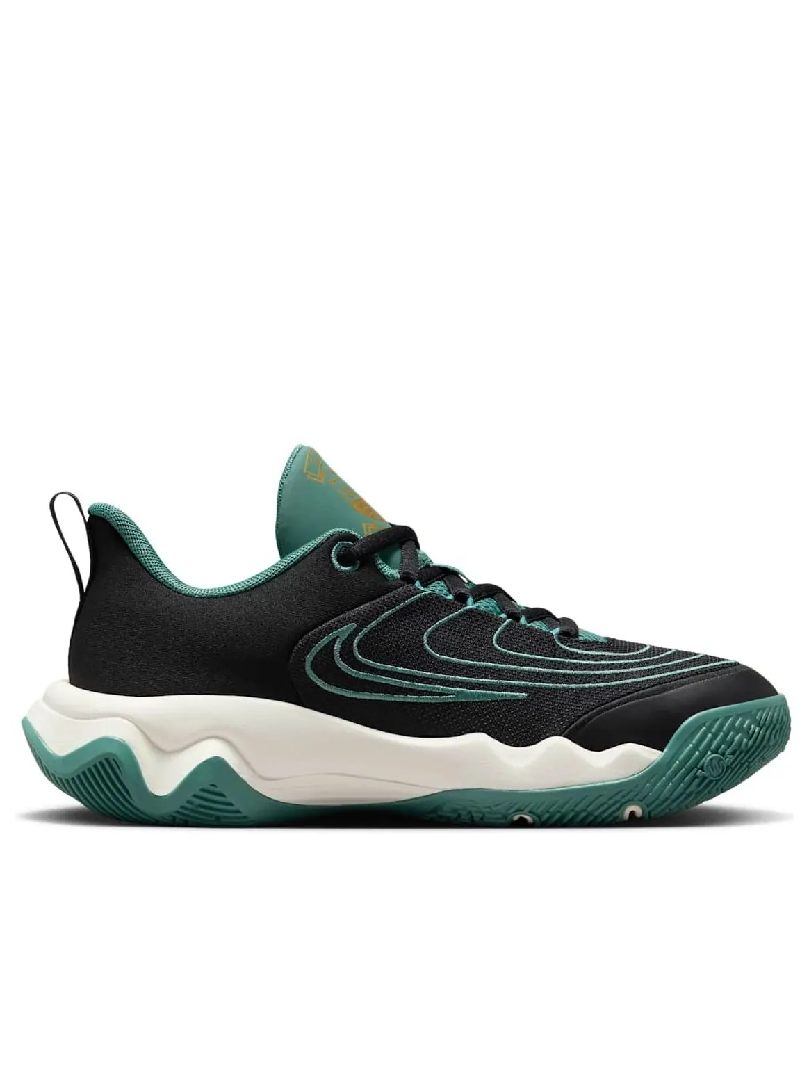 Кроссовки (GS) Nike Giannis Immortality 4 'Black Bicoastal Pale Ivory Metallic Gold' — изображение 2 из 6, черный