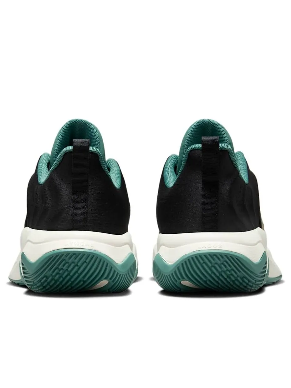 Кроссовки (GS) Nike Giannis Immortality 4 'Black Bicoastal Pale Ivory Metallic Gold' — изображение 5 из 6, черный