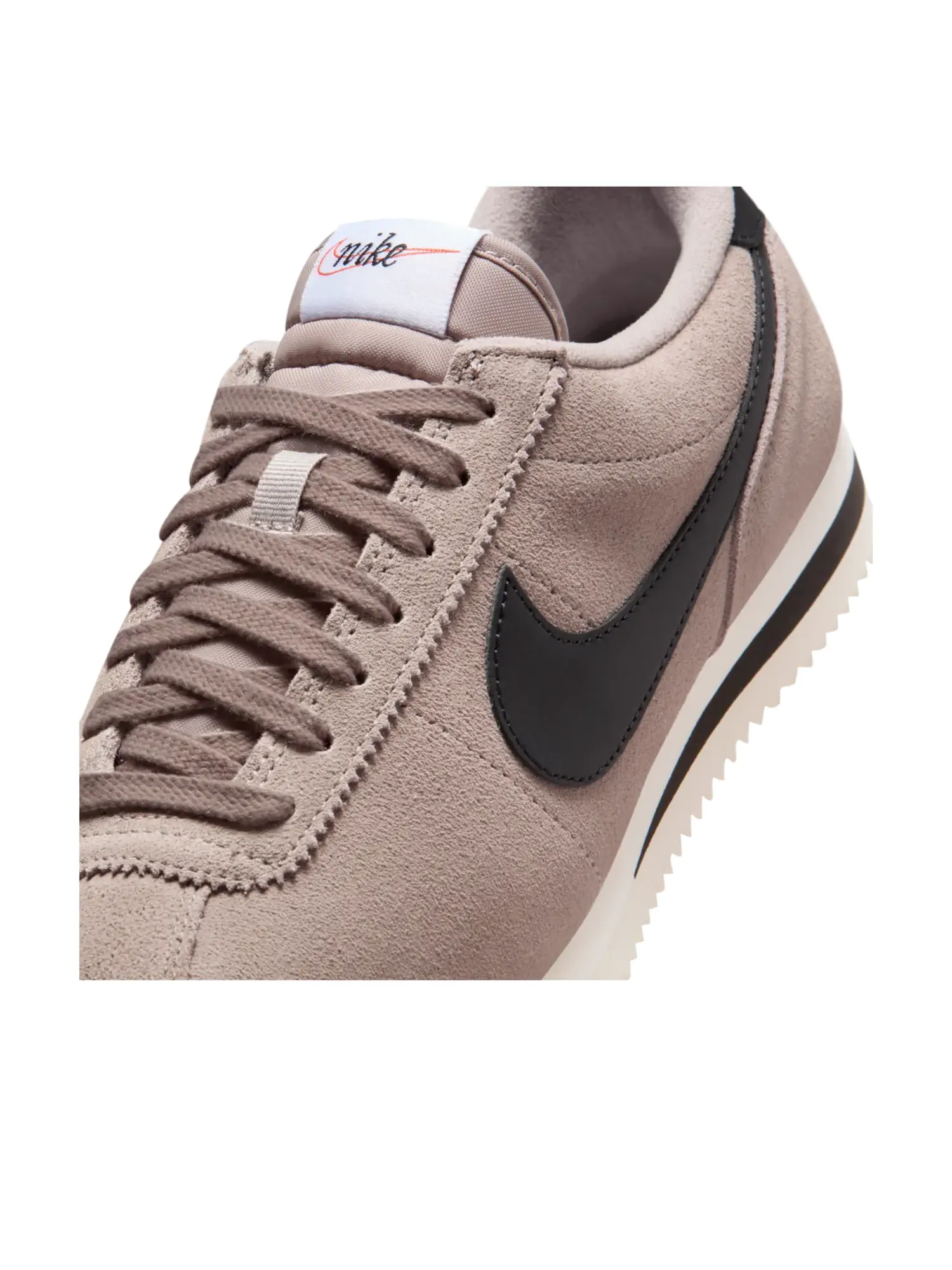 Кроссовки (WMNS) Nike Cortez 'Malt Black' — изображение 5 из 7, мульти