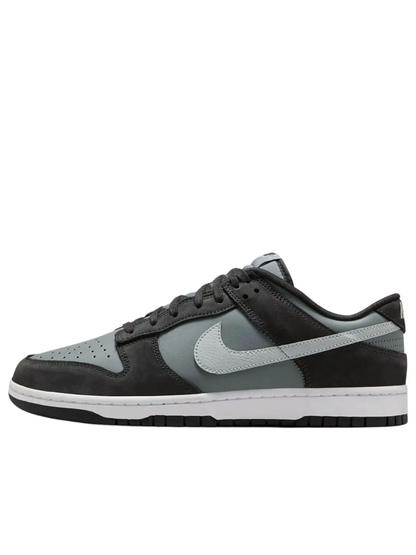 Кроссовки Nike Dunk Low 'Black Light Smoke Grey' — изображение 1 из 6