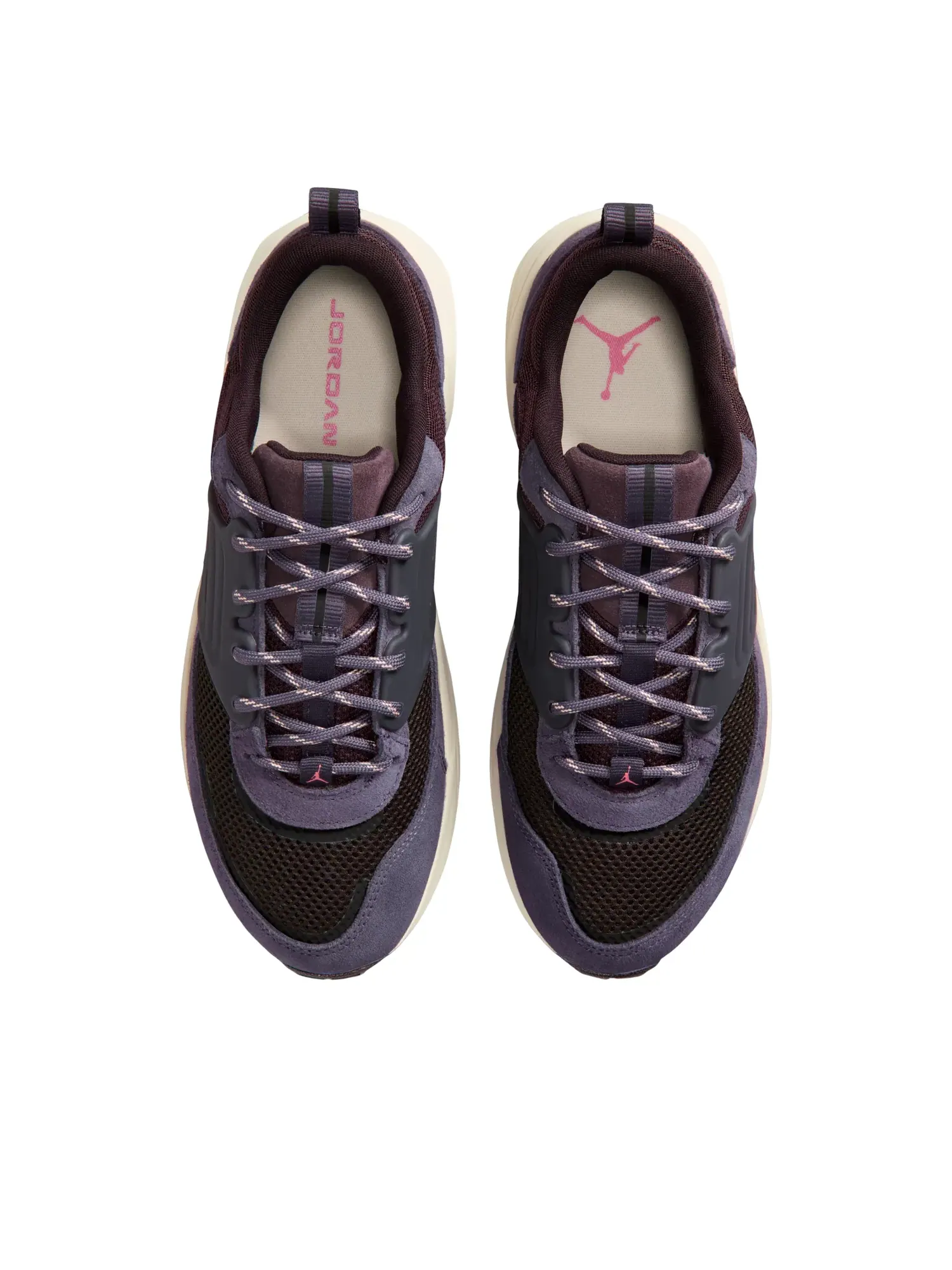 Кроссовки Air Jordan Trunner O/S 'Burgundy Ash Dark Raisin' — изображение 2 из 7, бордовый