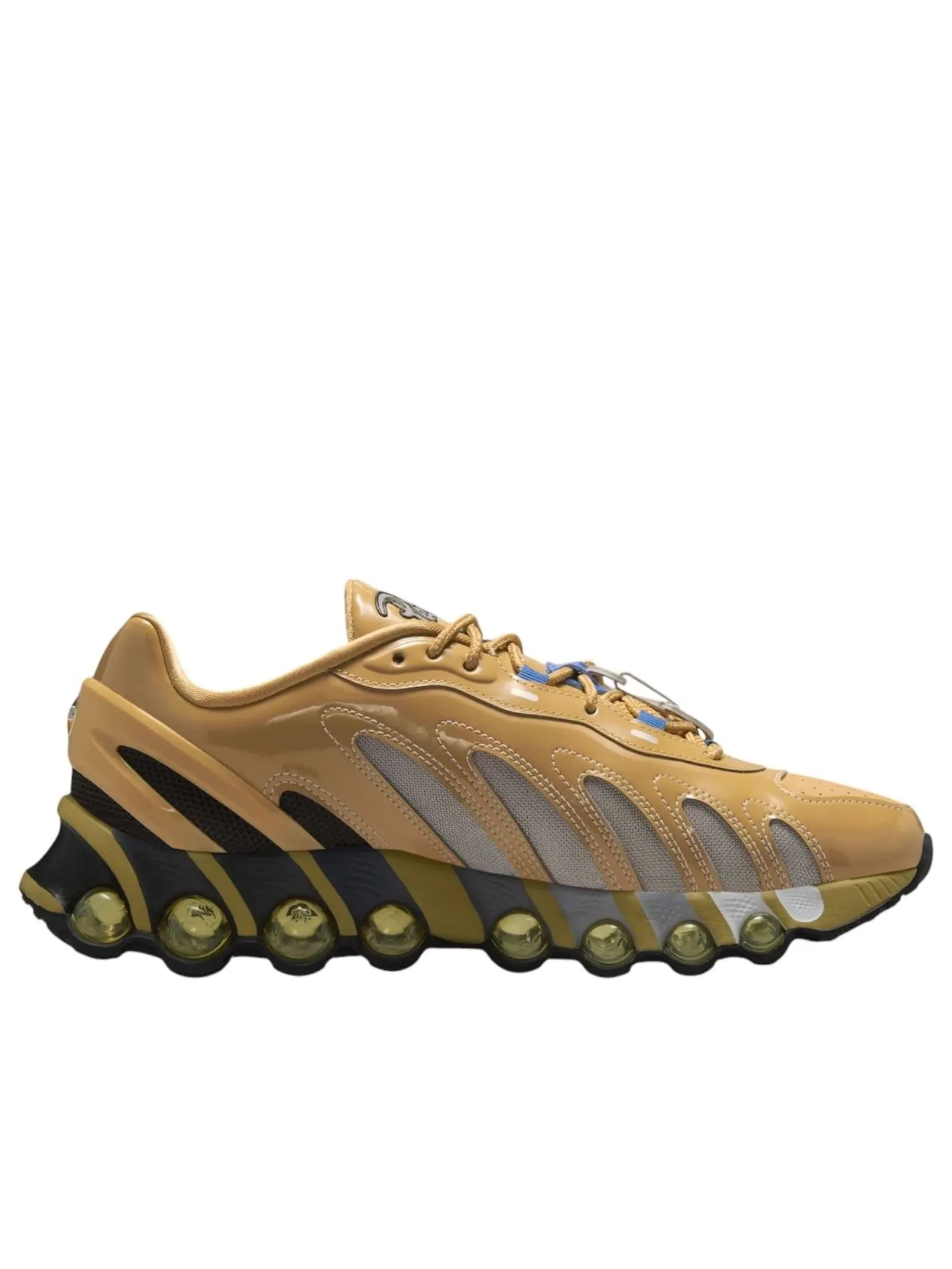 Кроссовки Nike x Patta Air Max DN8 'Club Gold' — изображение 2 из 6, золото